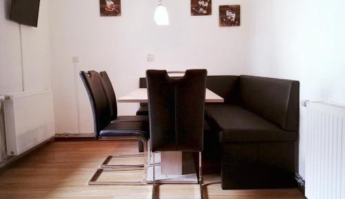 Family Apartment with Balcony