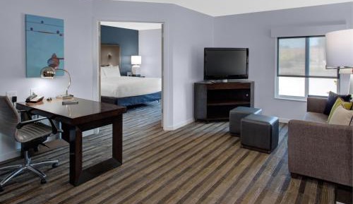 One-Bedroom King Suite