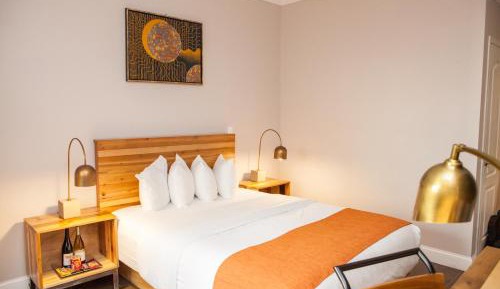 Queen Room