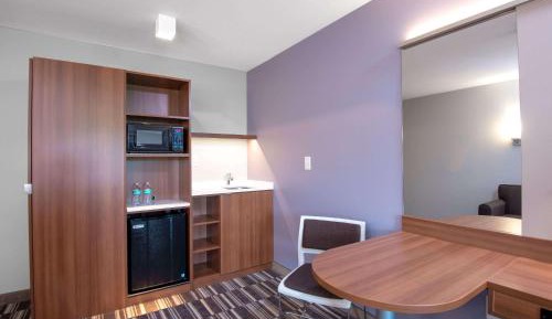 Queen Room with Two Queen Beds - Mobility Access/Non-Smoking