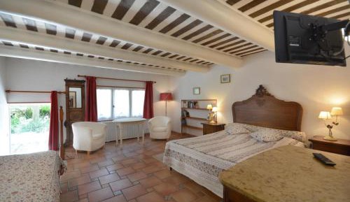 Triple Room with Bath