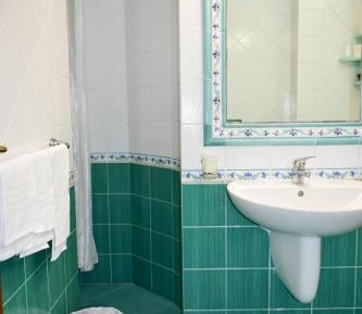 Triple Room with Sea View