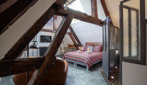 Suite (2 Adults)