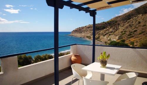 Queen Studio with Sea View 