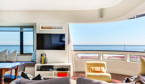 Apartment with Sea View