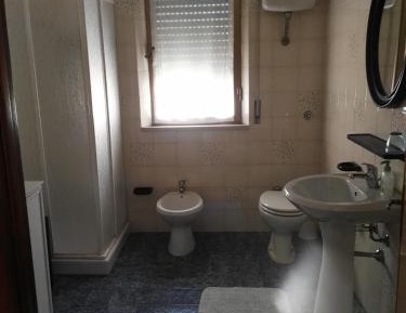 Single Room with Private External Bathroom