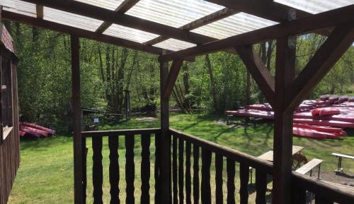 Bungalow with Patio