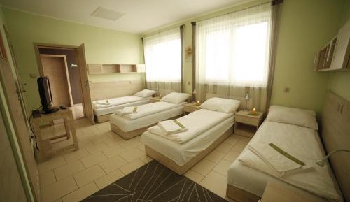 Premium Quadruple Room