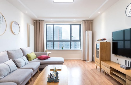 Qingdao City Center Apartment | 清暖&桃源 奥帆中心五四广场/高层海景三居/优雅精装