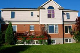 Historic Old Town House | Cobblestone B&B-Ideal Location/View