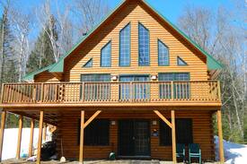 Carrabassett Valley House | Gorgeous, Kid/Pet Friendly! Outdoor Firepit!