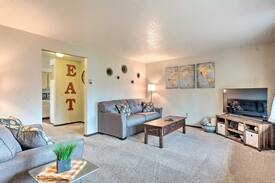 West Lake Stevens House | Lake Stevens Apartment 5 Minutes to the Water