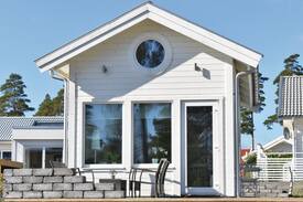 Timmernabben Cabin | Stuga på 25m² med havsutsikt i Timmernabben.