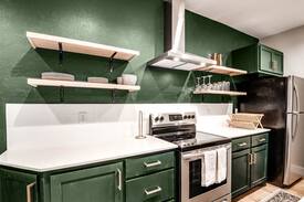 Crestwood House | New Construction! Minutes from Midtown
