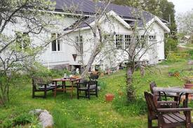 Pargas Bed & Breakfast | Houtskär-BB cottage in traditional arkipelag home