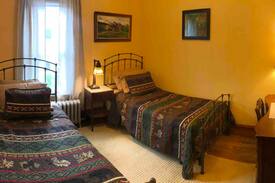 Upper Jay House | Ice Jam Inn: Bear Crossing Room