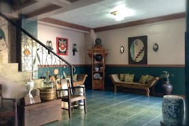 Luzon Hotel | Uptown Plaza Hotel