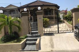 Montego Bay House | Marcia’s Bungalow
