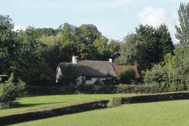 Newton Saint Cyres Cabin | Higher Thornwood - picturesque cottage, sleeps 7