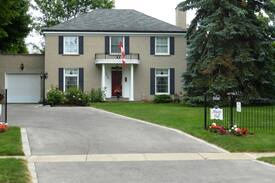 Historic Old Town Bed & Breakfast | Abacot Hall