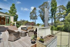 Dunedin Villa | 3-4 Rooms In Villa