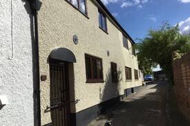 Ludwel House | Frog Cottage, Ludlow