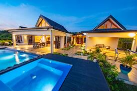 Tagaqe Villa | Three Palms Villa, Maui Bay Fiji