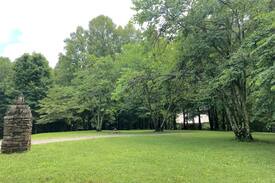 Cookeville House | Maxwell Mountain Cabin-private home in the woods