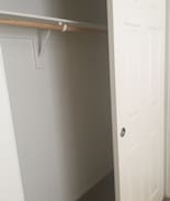Lake Elsinore House | Rent out this beautiful room