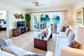 Dover Apartment | Sapphire Beach 317