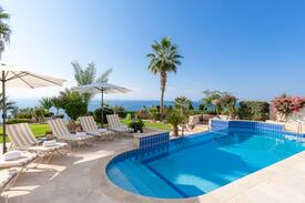 Pegeia Villa | Villa Mia, 7 bed, hot tub, frontline sea views