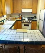 St. Helena House | St.Helena walk to Main Street/monthly rental