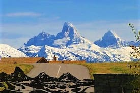 Tetonia Apartment | Affordable elegance with Teton Mountain views