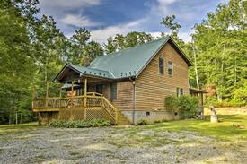 Cedar Mountain Cabin | Cedar Mountain Cabin - Near Jones Gap State Park!
