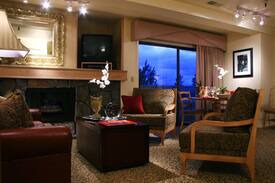 Lower Kingsbury Resort | Lodge at Kingsbury Crossing Lake Tahoe
