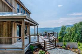 Jackson House | Luxury Solar House, Stunning Views