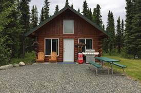 Sterling Cabin | Alaska Redfish Lodge cabin 4