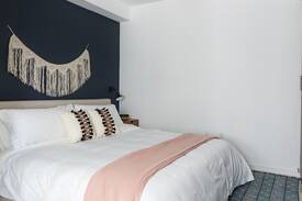 Hayes Valley Apartment | Sonder | Hayes Valley | Ideal 1BR + Balcony