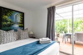 Winchelsea House | Winchelsea - Whitby Cottage