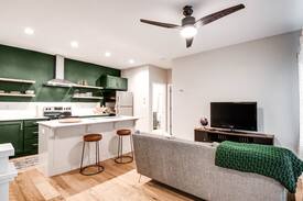 Crestwood House | New Construction! Minutes from Midtown