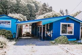 Winchester Bay House | The Salty Dog House