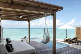 Gaakoshinbi House | FAIRMONT MALDIVES BEACH SUNRISE VILLA