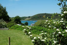 Oysterhaven Cabin | Oysterhaven Cottages