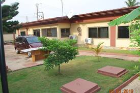 Adentan Bed & Breakfast | Standard Home Guest House