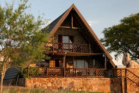 Buffelspoort Villa | Utopia Nature Estate. Chalet 173