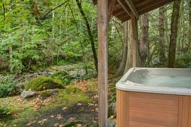 Rhododendron Cabin | Make memories at the creekside Moondance Cabin, decks, BBQ, hot tub