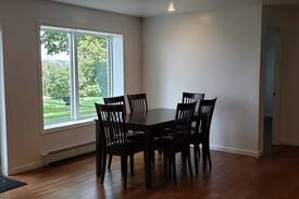 Sackets Harbor House | Lake Ontario Luxury Getaway! (lower floor)