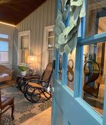 South Wedge House | Spacious Renovated City Home - Averill House