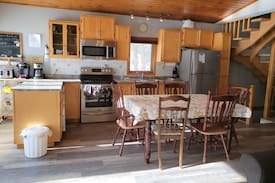 La Vallee-de-la-Gatineau Regional County Municipality Cabin | LAC CARDINAL COTTAGE DENHOLM QUEBEC