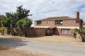 Colchester House | Cannonville Guesthouse